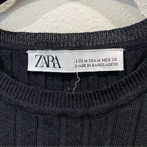 Zara Stretch Ribbed Ruffle Hem Crewneck Top Black Medium - Picture 2 of 7